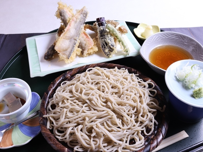  昼食