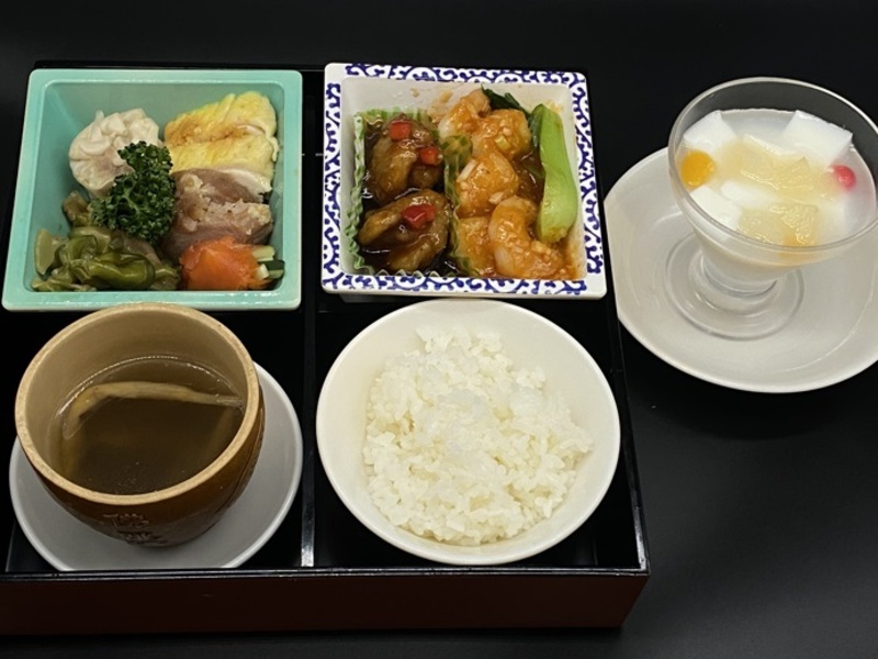  昼食