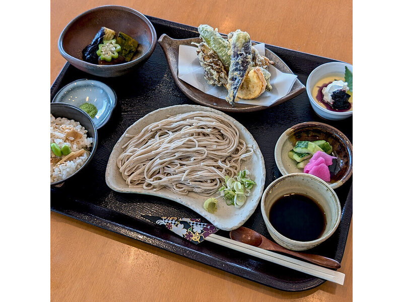 昼食