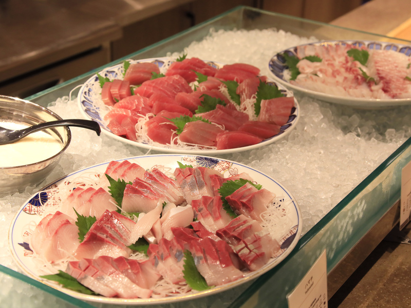 夕食