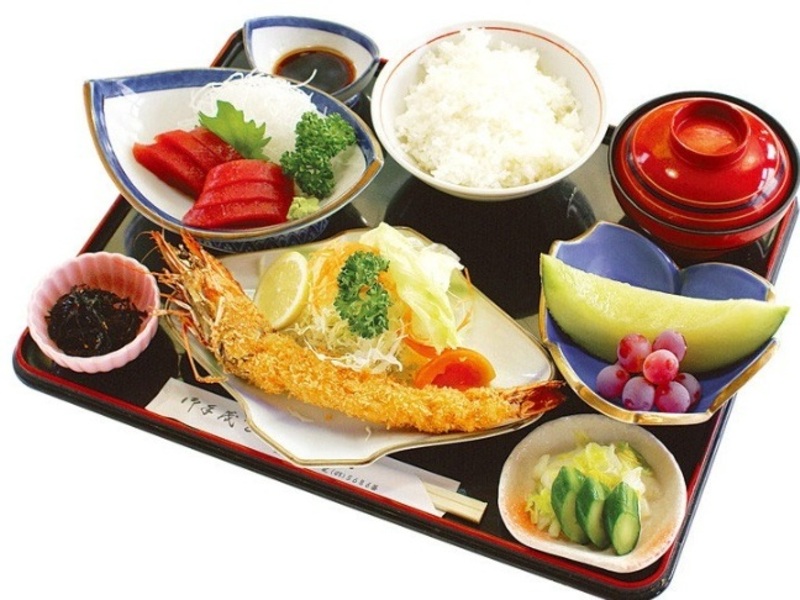 昼食