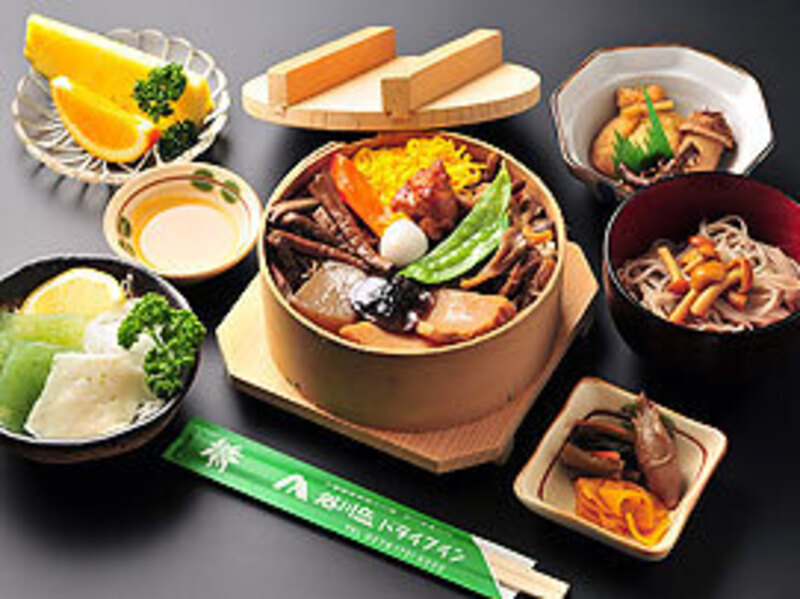  昼食