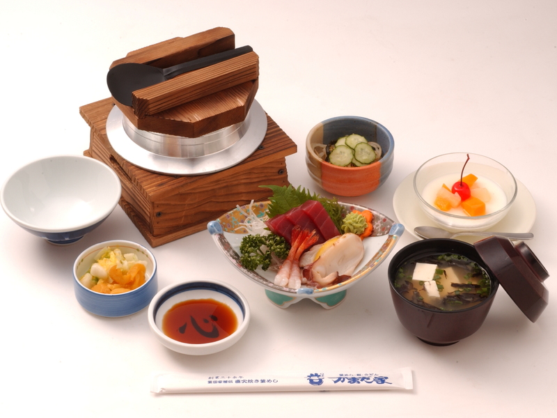 昼食