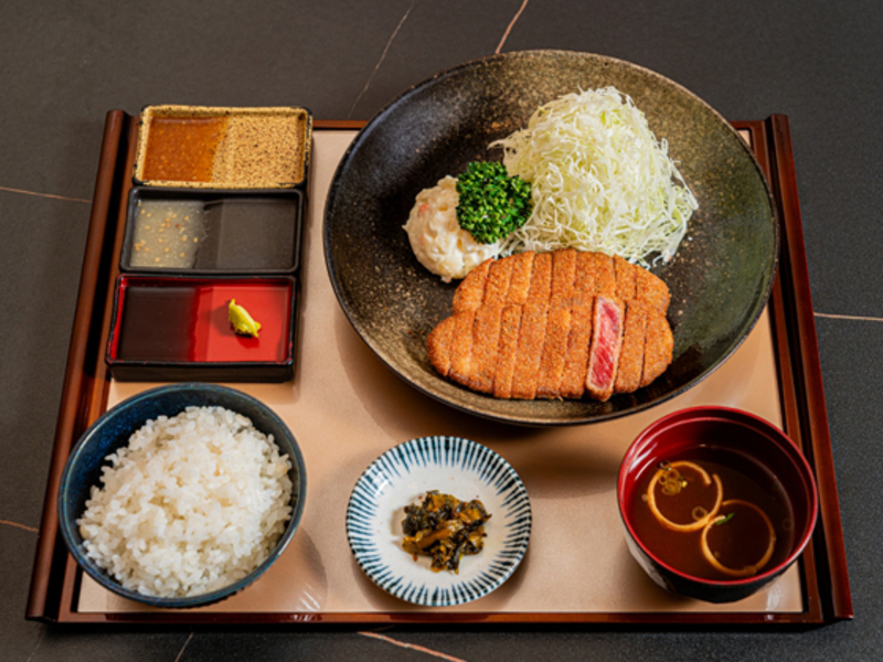 昼食
